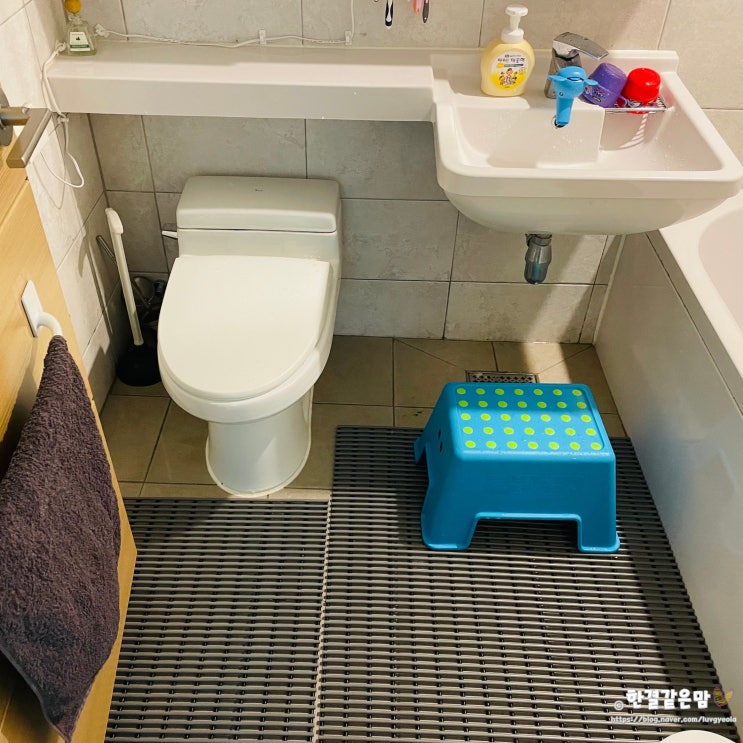 아기있는 집 화장실 욕조 미끄럼방지 매트, 세면대 수도꼭지 연장하기