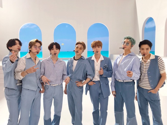 가끔 예전 모습을 보고 싶은 BTS 가끔 예전 모습을 보고 싶은 BTS
