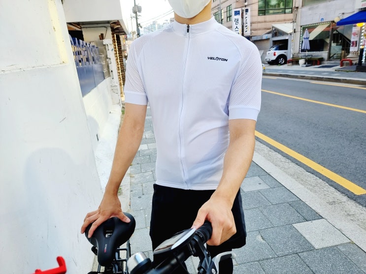 싸이클복 벨로톤 남성용 자전거 반팔져지 여름옷 준비! 싸이클복 벨로톤 남성용 자전거 반팔져지 여름옷 준비!