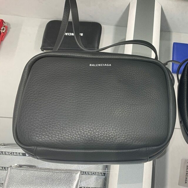 구매평 좋은 발렌시아가 Balenciaga 여성 크로스백 8781336 추천해요