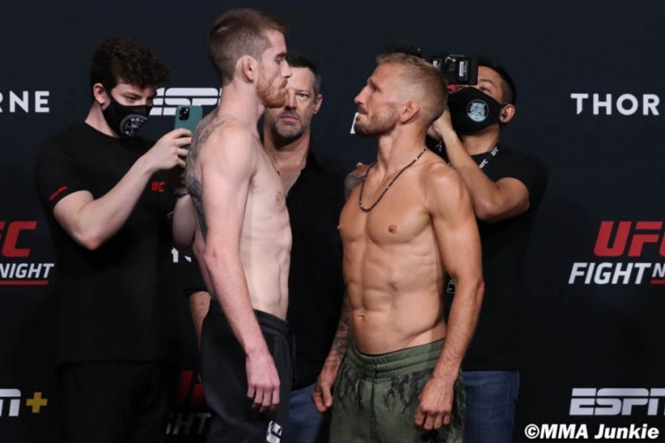 UFC on ESPN 27: 샌드하겐 vs 딜라쇼 계체 결과 + 페이스오프 UFC on ESPN 27: 샌드하겐 vs 딜라쇼 계체 결과 + 페이스오프
