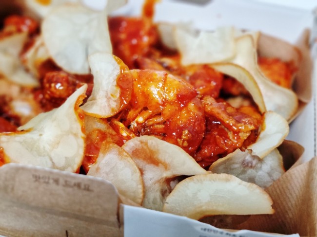  바른치킨(이수점) / 요즘 대세인 '대세레드치킨'