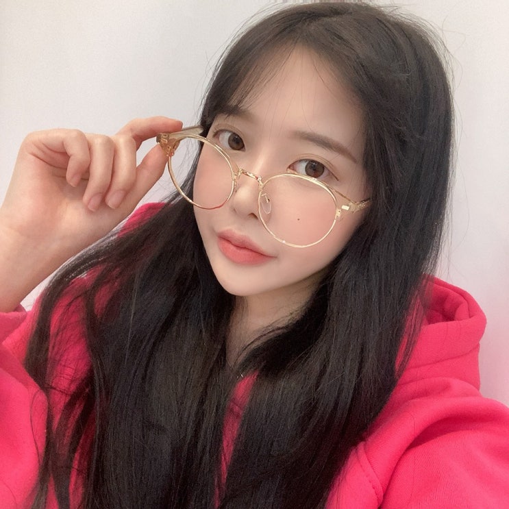 많이 팔린 바나나마켓 여자 남자 베이지 라운드 메탈 하금테 뿔테 안경테 추천합니다 많이 팔린 바나나마켓 여자 남자 베이지 라운드 메탈 하금테 뿔테 안경테 추천합니다