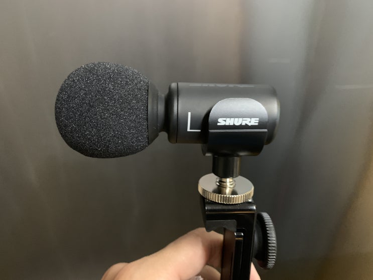  잘 알아 보고 사세요 마이크  SHURE MV88+