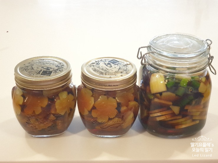  아삭아삭 소리마저 맛있는 '차요테 장아찌'