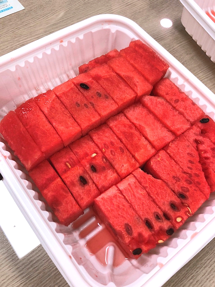  쥬씨에서 주문한 수박! 수박쥬스 말고 과일 수박(쥬씨 부천시청점)