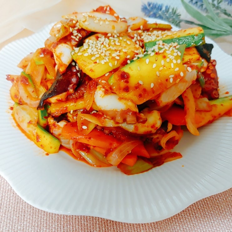  매콤한 문어볶음 만들기 맛깔난 삶은 문어요리