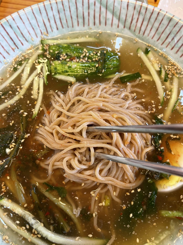 [곤지암리조트 식당] 해장하기좋은 육칼국수와 다양한 국수 맛집 동동국수