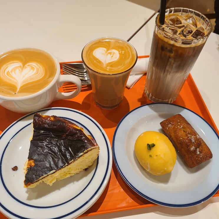  마산 창동 카페 오운드커피 디저트 완전 맛있어