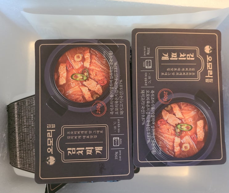  [내돈내산] 냉동 밀키트《오모리 김치찌개》 후기
