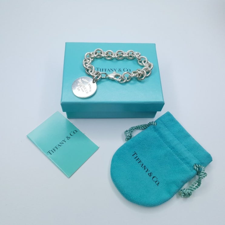 잘팔리는 가다컴퍼니 TIFFANY&CO 티파니앤코 리턴투 라운드태그 실버 팔찌 #A180 추천해요 잘팔리는 가다컴퍼니 TIFFANY&CO 티파니앤코 리턴투 라운드태그 실버 팔찌 #A180 추천해요