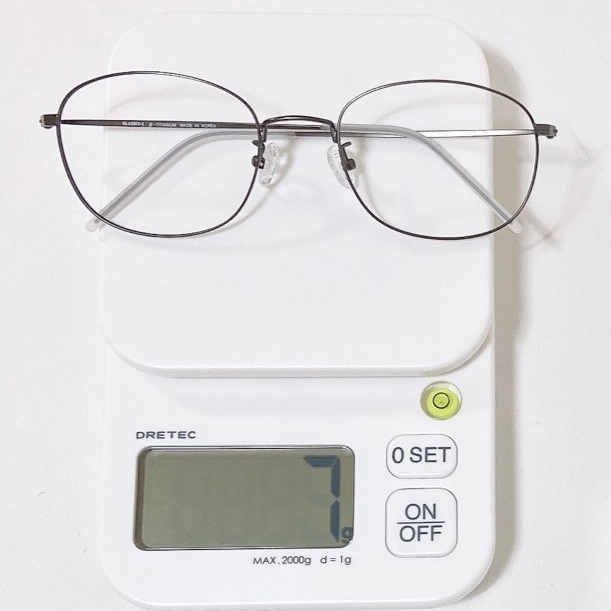 핵가성비 좋은 GLASSES-J 가벼운 7g 국산 수제 베타티타늄 다각형 안경테 (블루라이트 차단렌즈) 추천해요 핵가성비 좋은 GLASSES-J 가벼운 7g 국산 수제 베타티타늄 다각형 안경테 (블루라이트 차단렌즈) 추천해요