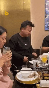  웃으면 안된다........우스....믄......