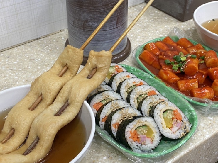  오랜 인기를 자랑하는, HOT떡볶이로 유명한 추억맛집 나누미 떡볶이