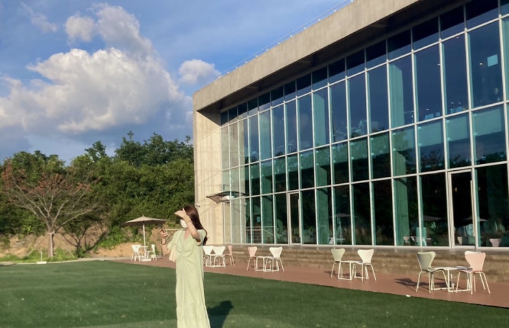  경산대형카페 오던