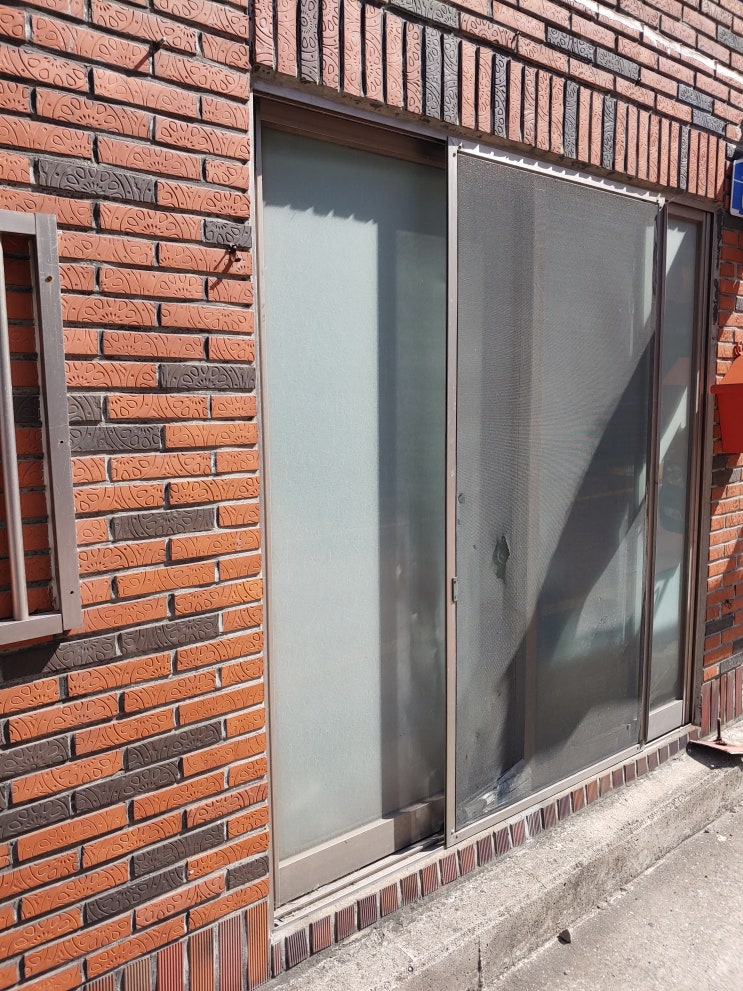  제주도 집수리/인테리어 : V250징크형 지붕개량, 창호 및 현관문교체 (원도심 재생사업), 신산목공소