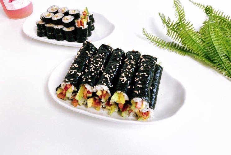  매운어묵볶음 꼬마김밥 매실청 넣어 김밥 맛있게 싸는법 김밥오이 절이기