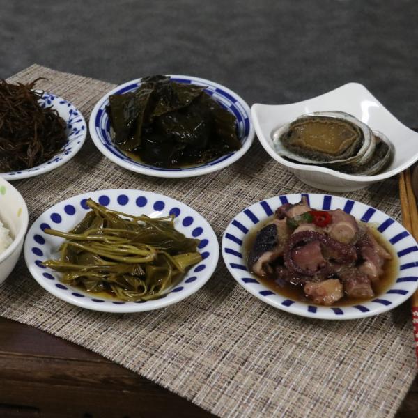 리뷰가 좋은 (전남오픈마켓)완도항아리속바다 황칠장아찌 200g 5종, A 곰피 장아찌 200g 추천합니다 리뷰가 좋은 (전남오픈마켓)완도항아리속바다 황칠장아찌 200g 5종, A 곰피 장아찌 200g 추천합니다
