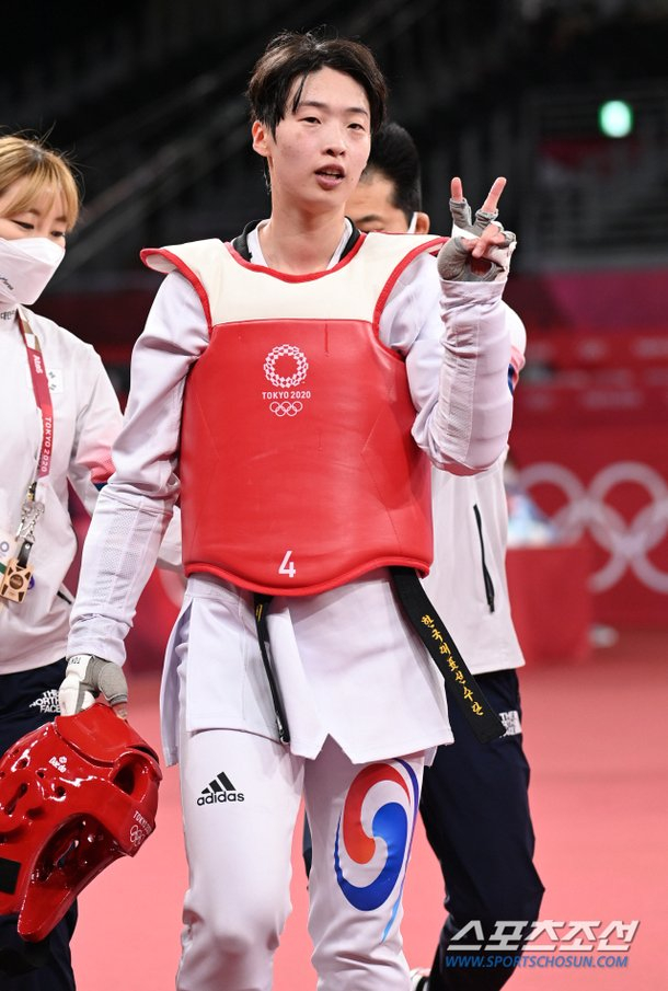  태권도 이다빈 결승 진출 은메달 확보 금메달 딸 지?!