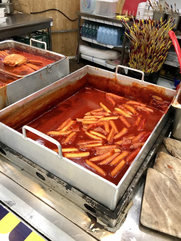 속초관광수산시장 3849꼬마김밥속초점 쌀떡볶이 포장