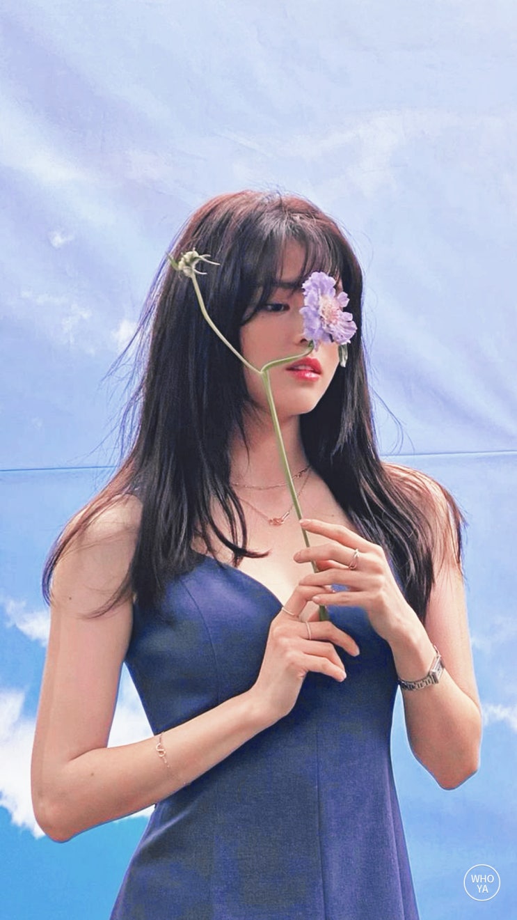  한소희 고화질 배경화면 / 한소희 인스타 사복 화보