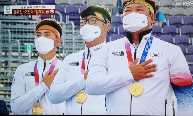 남자 양궁 단체전 우승 오진혁,김우진,김재덕 선수