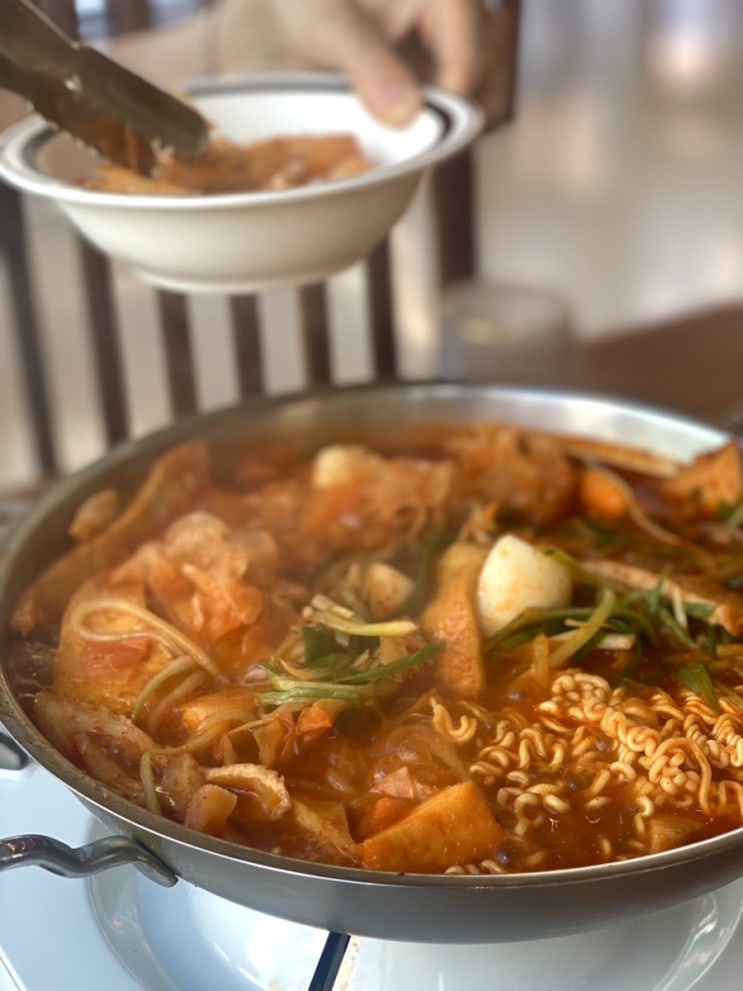  [창원] 창원 가로수길 즉석 떡볶이 맛집 - 회류떡방 (feat. 튀김 맛집)
