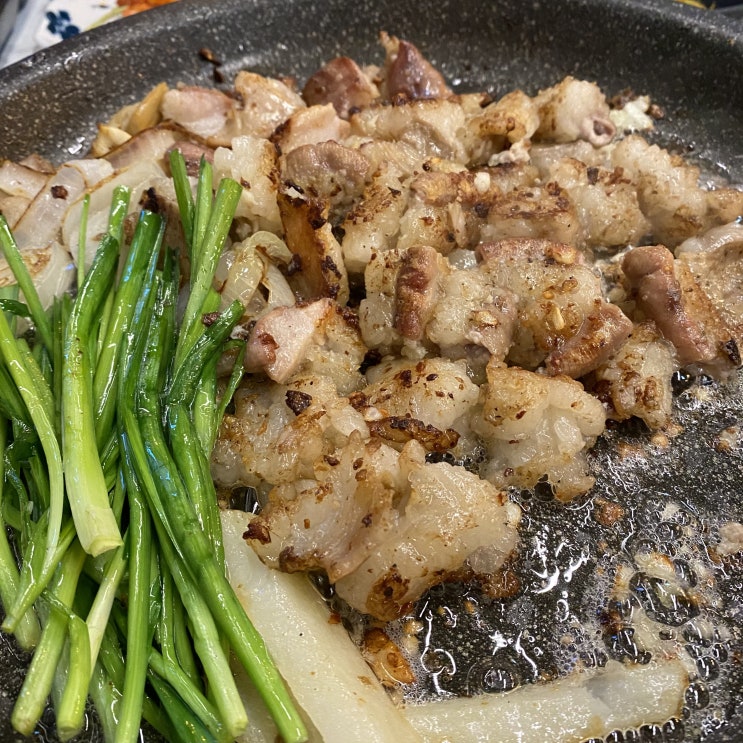  곱창전골과 구이가 맛있는 사직동 밥집 곱다발