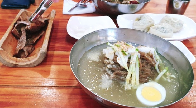  냉면에 숯불고기가 나오는 팔당냉면 수지광교본점