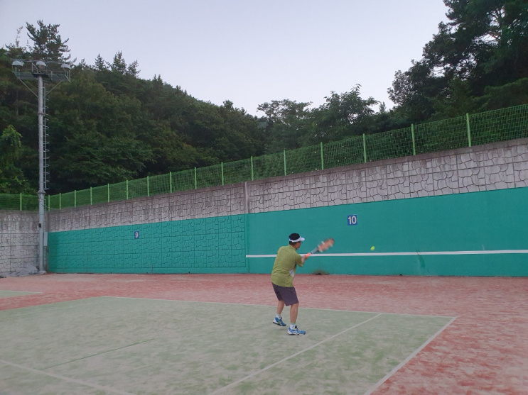  울산테니스레슨! 벽치기연습 도전해 보세요! / 고명길