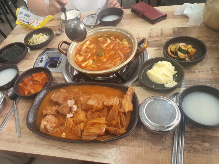[성서한옥집] 달서구 상인동 상인네거리 부근 김치찜전문점, 김치찌개맛집, 배부르게 먹는집