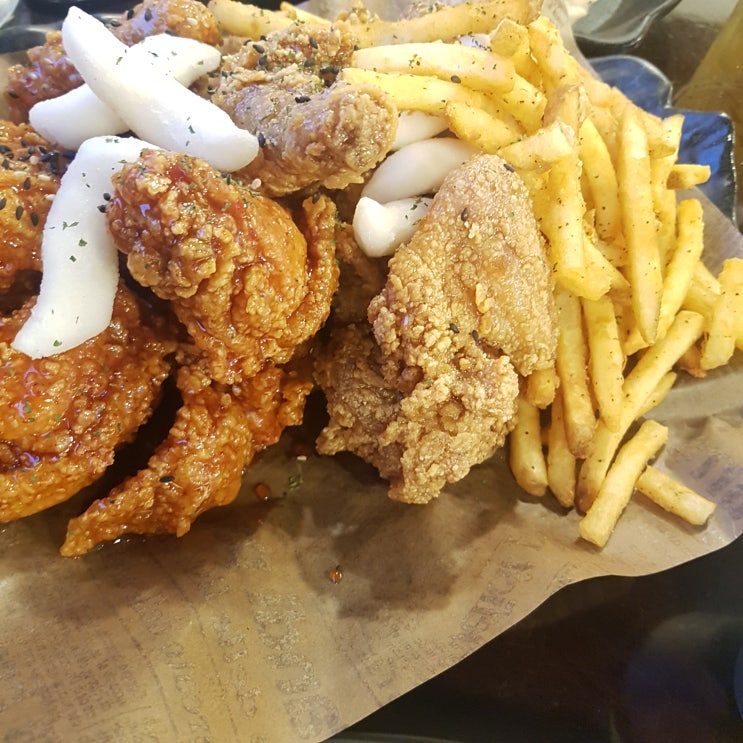  광명 치킨 맛집 치향저격 에서 치느님영접