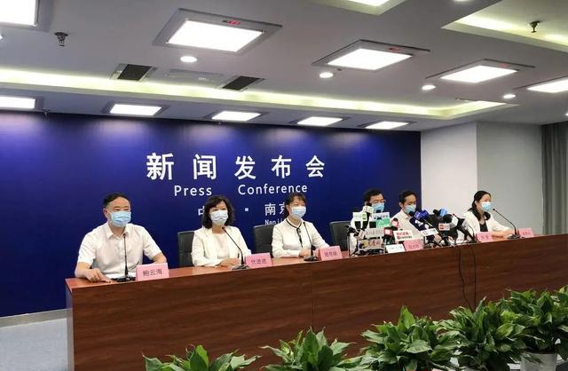 난징시, 제8차 난징 코로나19 감염병 방역 관리 언론 브리핑 개최