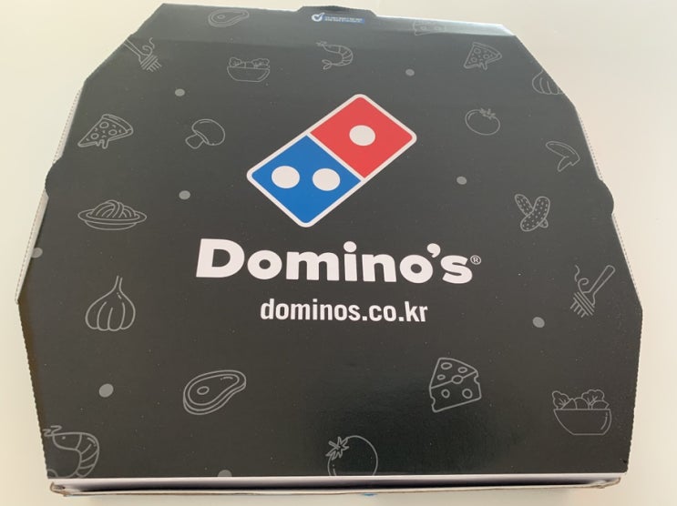  도미노피자 ‘뉴욕오리진’ 가장 피자다운 피자 맛!