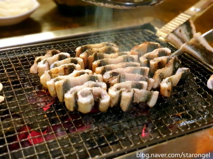 [가락동맛집] 국내산 참숯에 구워먹는 풍천민물장어 맛집-천상애장어가