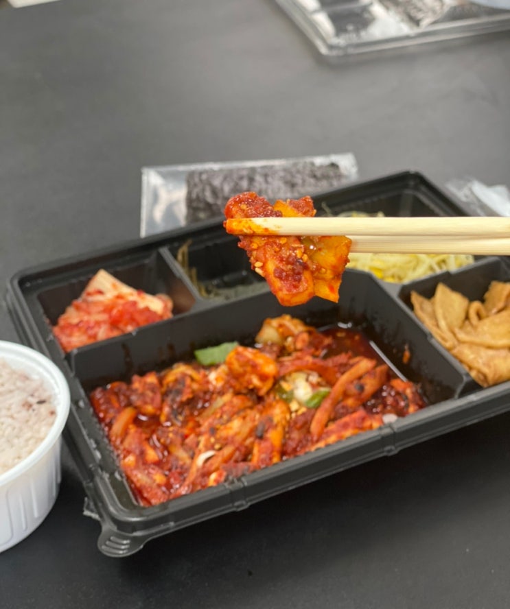 제순식당의 '직화오징어도시락' 제순식당의 '직화오징어도시락'