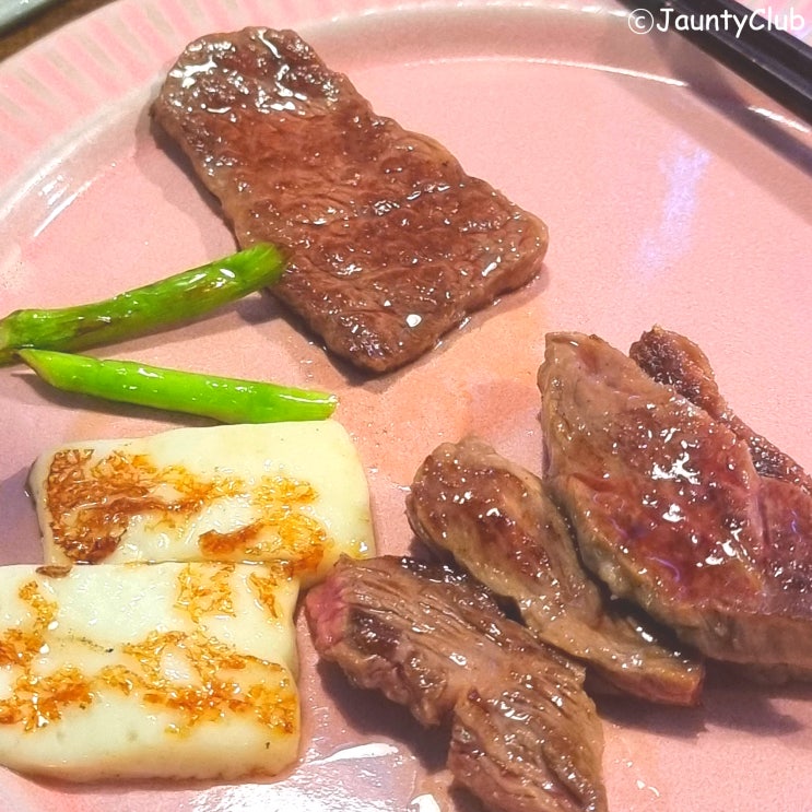  잠실 소고기 맛집 도쿄등심 | 숙성 한우 코스요리가 유명한 잠실 롯데월드몰 맛집
