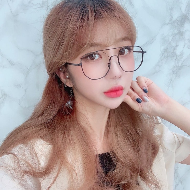 후기가 좋은 VANANA2 복고풍 빈티지 육각 보잉 블랙 안경테 ··· 후기가 좋은 VANANA2 복고풍 빈티지 육각 보잉 블랙 안경테 ···