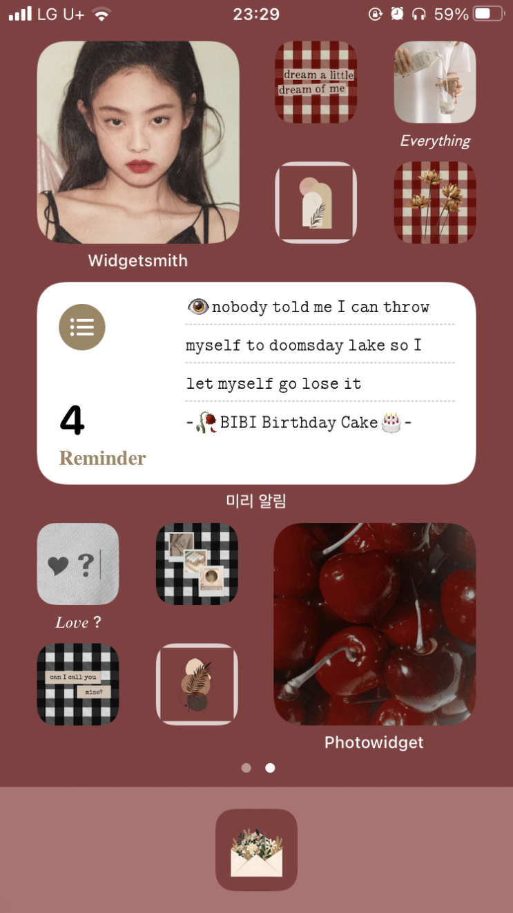  c제니!하면 RED지 오랜만에 올리는 폰꾸
