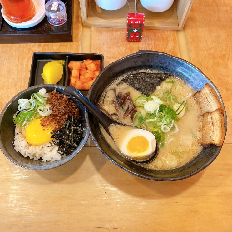  신사역 맛집 추천 소노키라멘 맛있게 먹고왔어요.