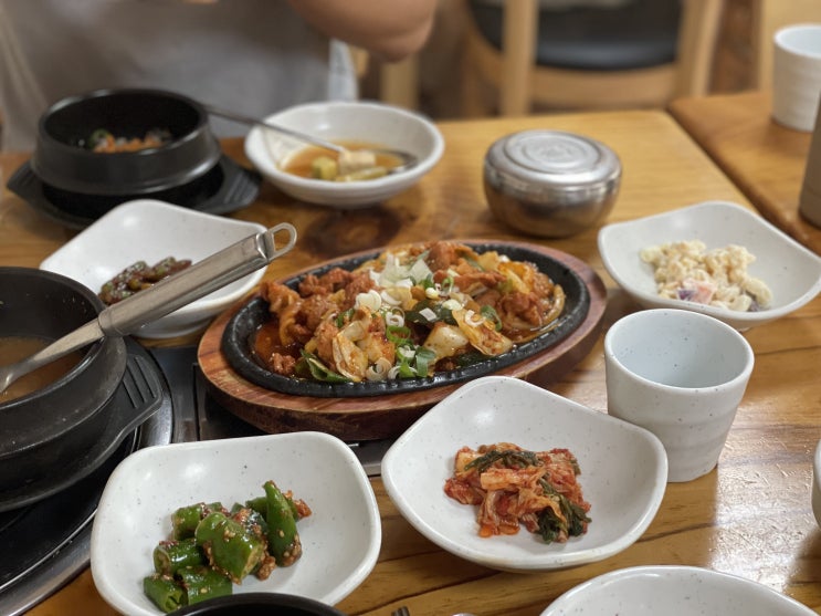  용인 동백동 어정역 우렁쌈밥 맛집 <내고향우렁쌈밥>