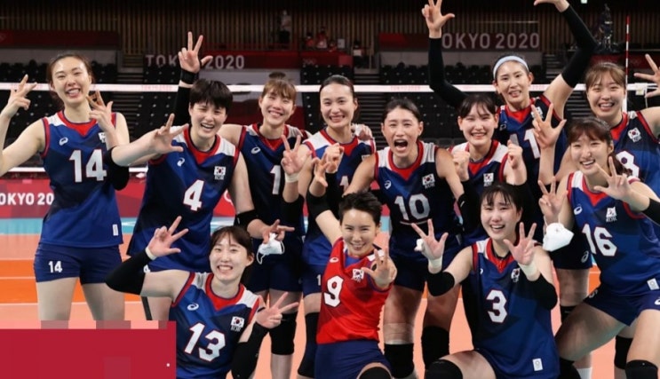  여자배구) 도쿄올림픽 여자배구 A조 예선 4차전 한일전. '숙적' 일본과의 경기에서 3-2 풀세트 접전 끝에 승리. 남은 경기 상관없이 8강 진출 확정