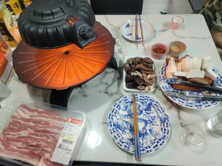  담화박스 7월 구성 금설과 함께하는 한돈삼겹살 (feat. 자이글S)