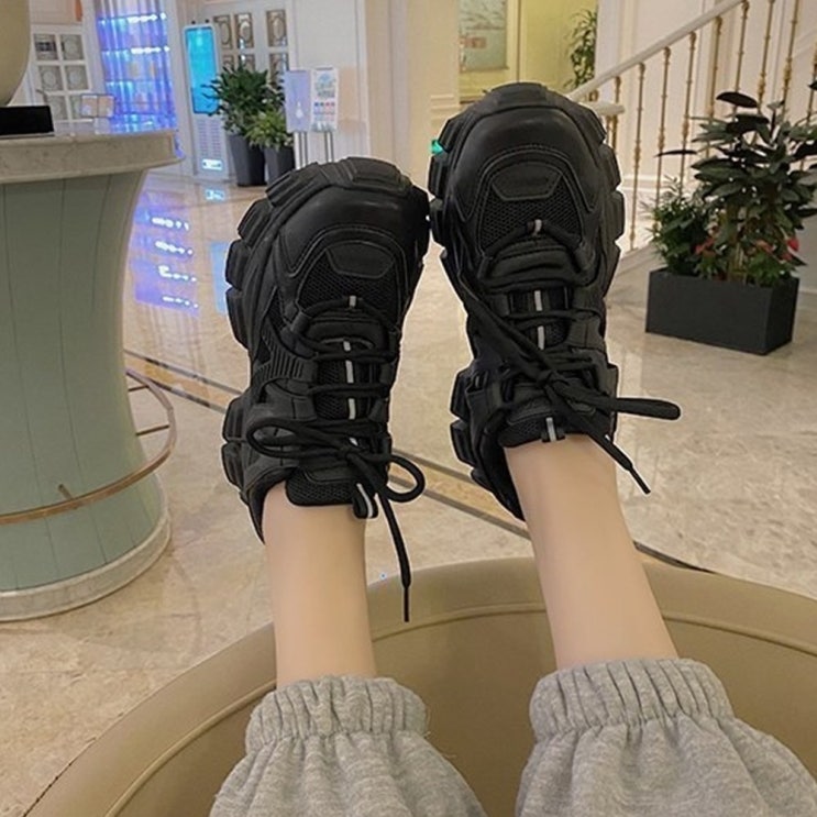 리뷰가 좋은 여성 캐주얼 귀여운 어글리 슈즈 발편한 키높이 운동화 좋아요 리뷰가 좋은 여성 캐주얼 귀여운 어글리 슈즈 발편한 키높이 운동화 좋아요