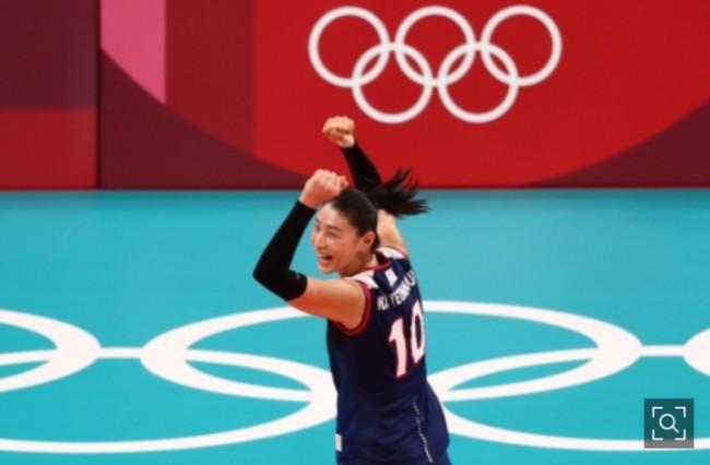 갓연경! 배구는 김연경 똥밟았네!!? 갓연경! 배구는 김연경 똥밟았네!!?
