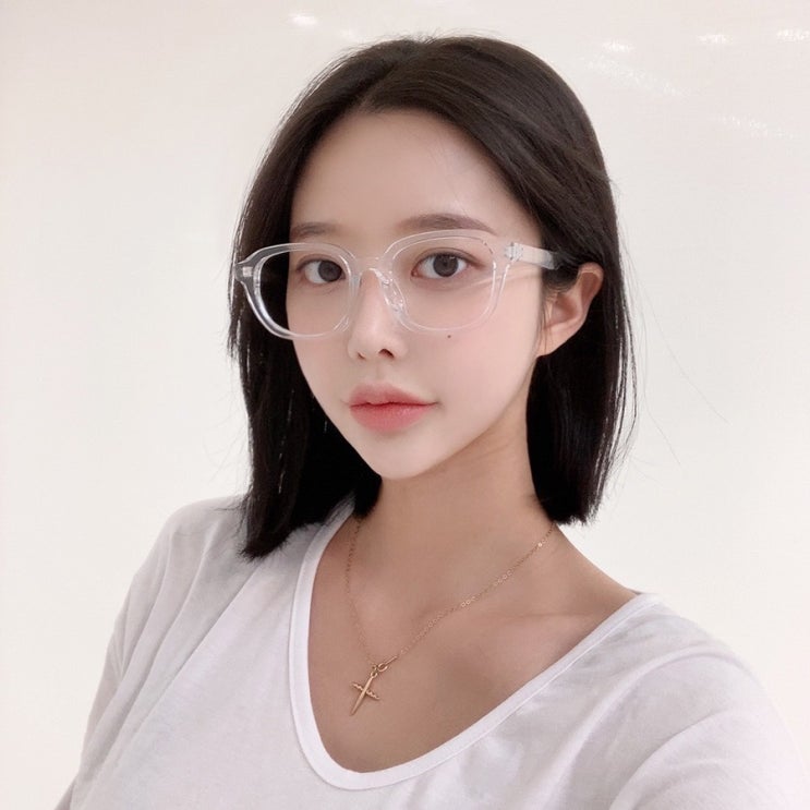 잘나가는 VANANA2 유니크 남성 여성 투명 클리어 사각 다각 뿔테 안경 추천해요 잘나가는 VANANA2 유니크 남성 여성 투명 클리어 사각 다각 뿔테 안경 추천해요