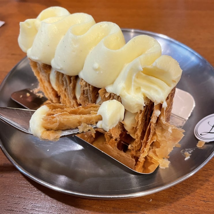  [서래마을 카페] 카페드리옹 서래본점 | 밀푀유 맛집은 여기️ / 바닐라 밀푀유, 초코 밀푀유, 녹차 밀푀유 / 바나나 크림 라떼와 레드 시트론 티 / 서래마을 디저트 카페
