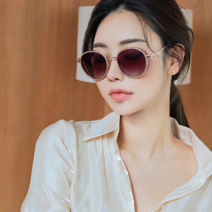 선택고민 해결 멜라크메 고급스러운 베이지 핑크 동그란 솔텍스 선글라스 좋아요 선택고민 해결 멜라크메 고급스러운 베이지 핑크 동그란 솔텍스 선글라스 좋아요