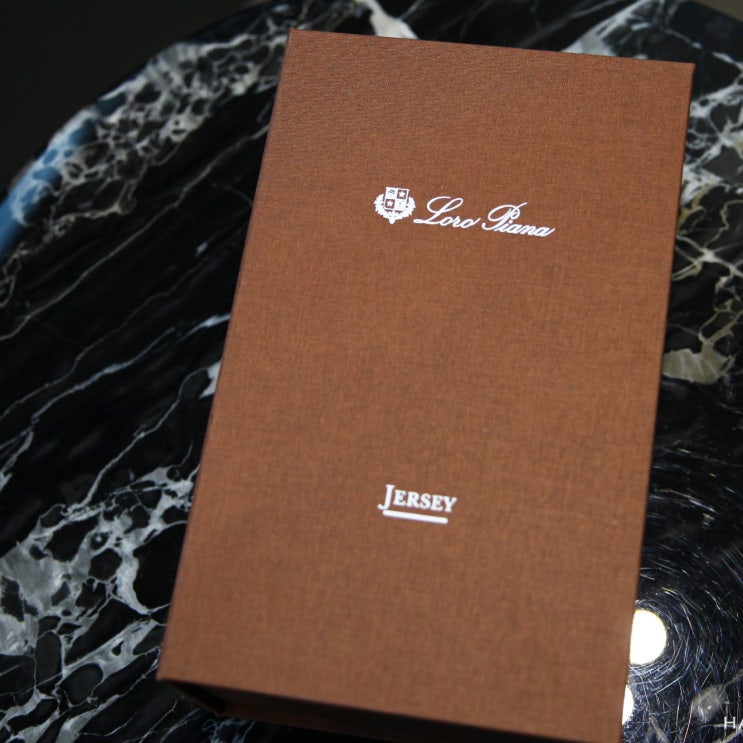  [FABRIC] 로로피아나 Loro Piana 21FW 맞춤슈트·자켓 컬렉션 입고