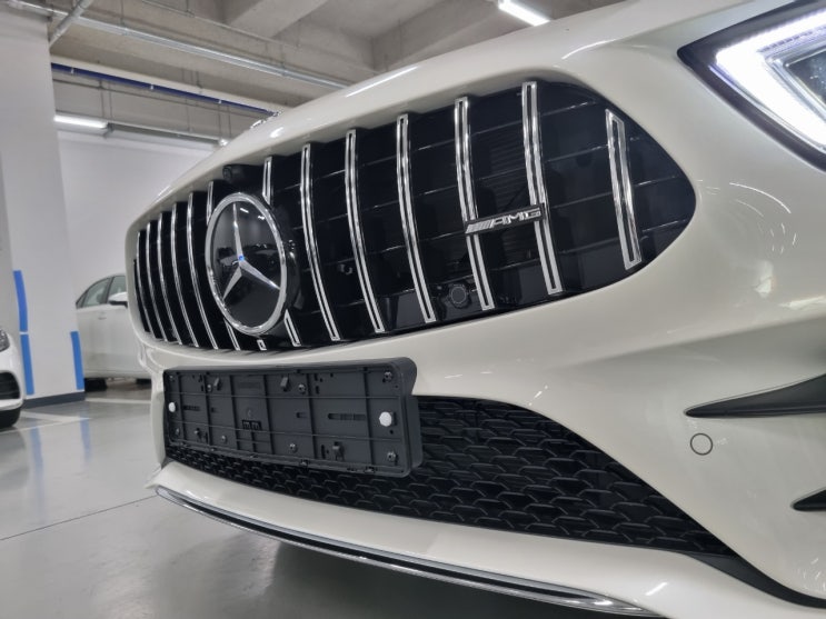  벤츠 cls450 다이아몬드화이트 베이지세트 나비드컴퍼니에서